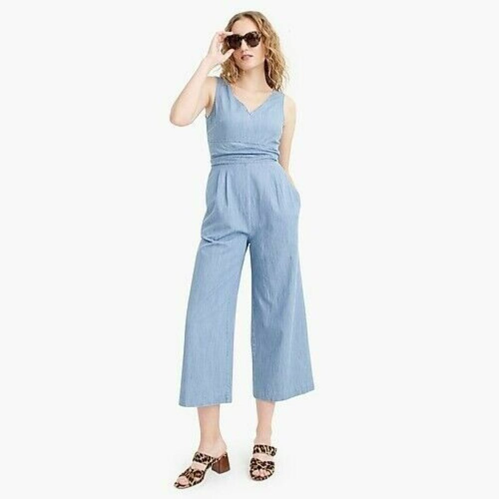 This is THE J Crew Belted Chambray jumpsuit! Size 8, New with Tag - Picture 2 of 8